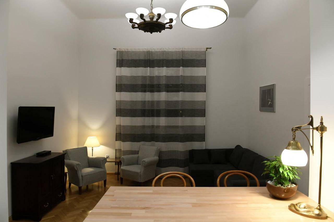 Apartament Na Dlugiej Warsaw Exterior photo